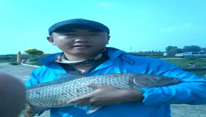 中国钓鱼人网钓友:吉林长春-小志 钓获15斤重大鲤 视频