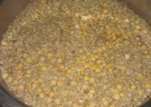 诱鱼留鱼效果超好的自制玉米窝料