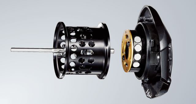 SHIMANO 17 CALCUTTA CONQUEST BFS HG 使用之观感