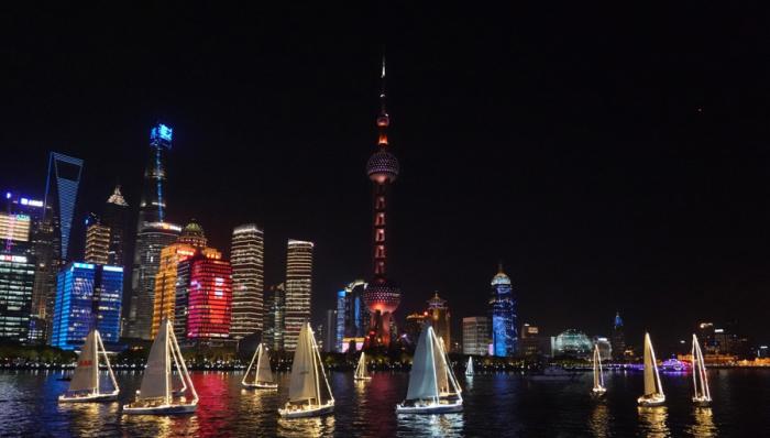 2025上海帆船公开赛正式启航， “劲享帆上”点燃申城水上激情