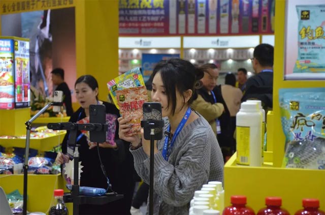 线上直播目前已成为渔具商家最主要的流量入口